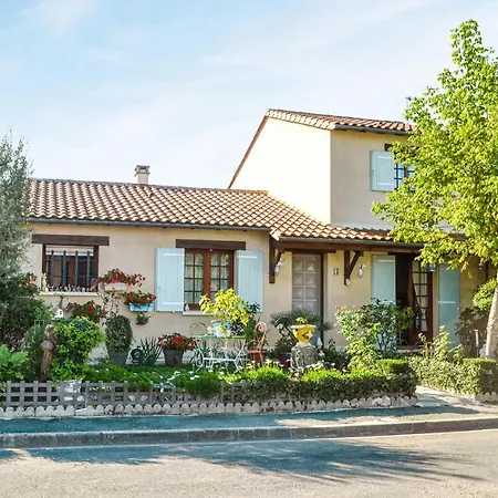 Stunning Home In Bergerac *