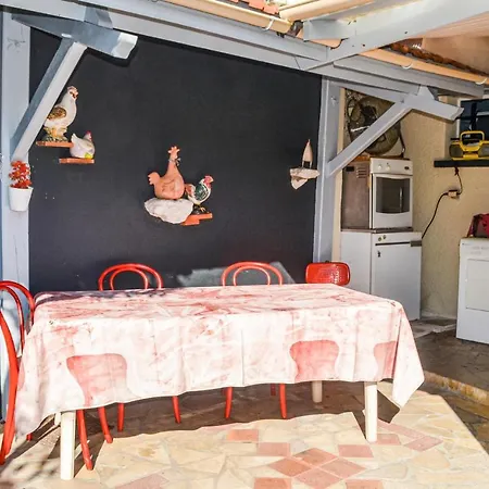 Stunning Home In Bergerac Nyaraló Bergerac